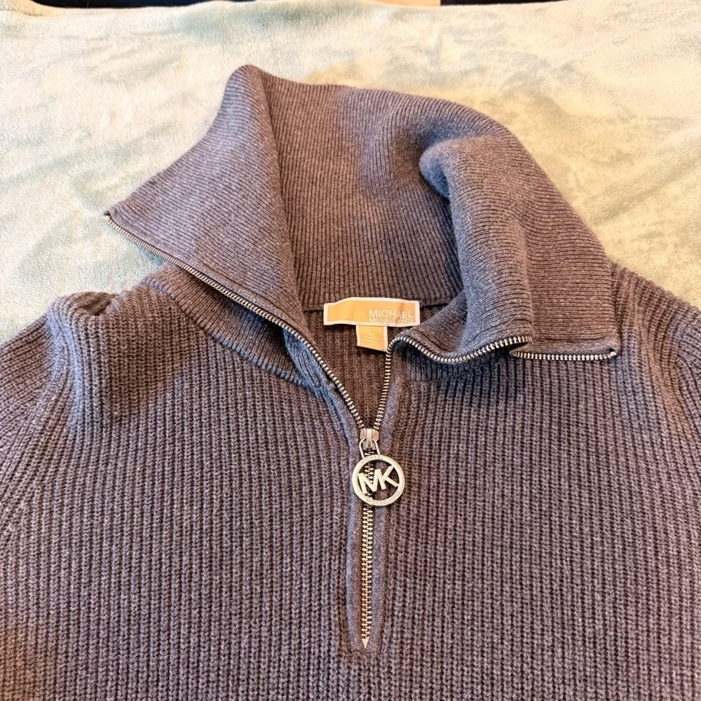 Michael Kors Dark Gray Zip-Up Sweater med